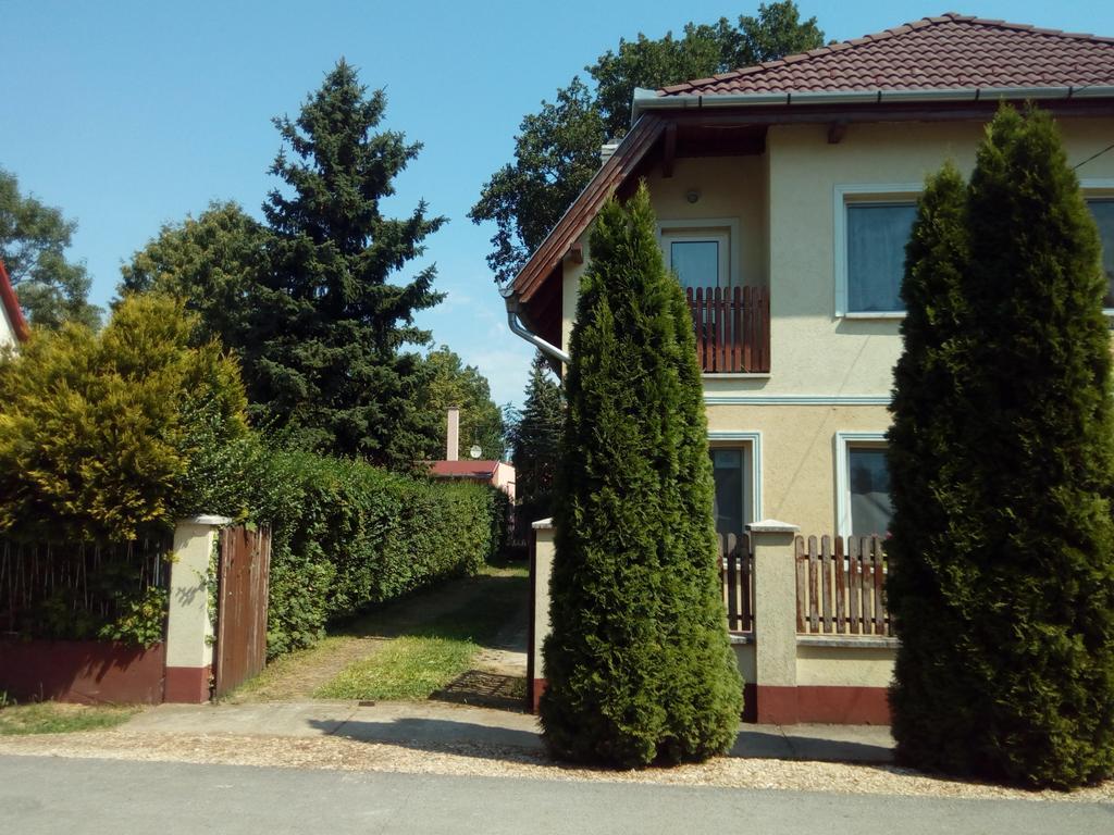 éva Hébergement de vacances Hajdúszoboszló